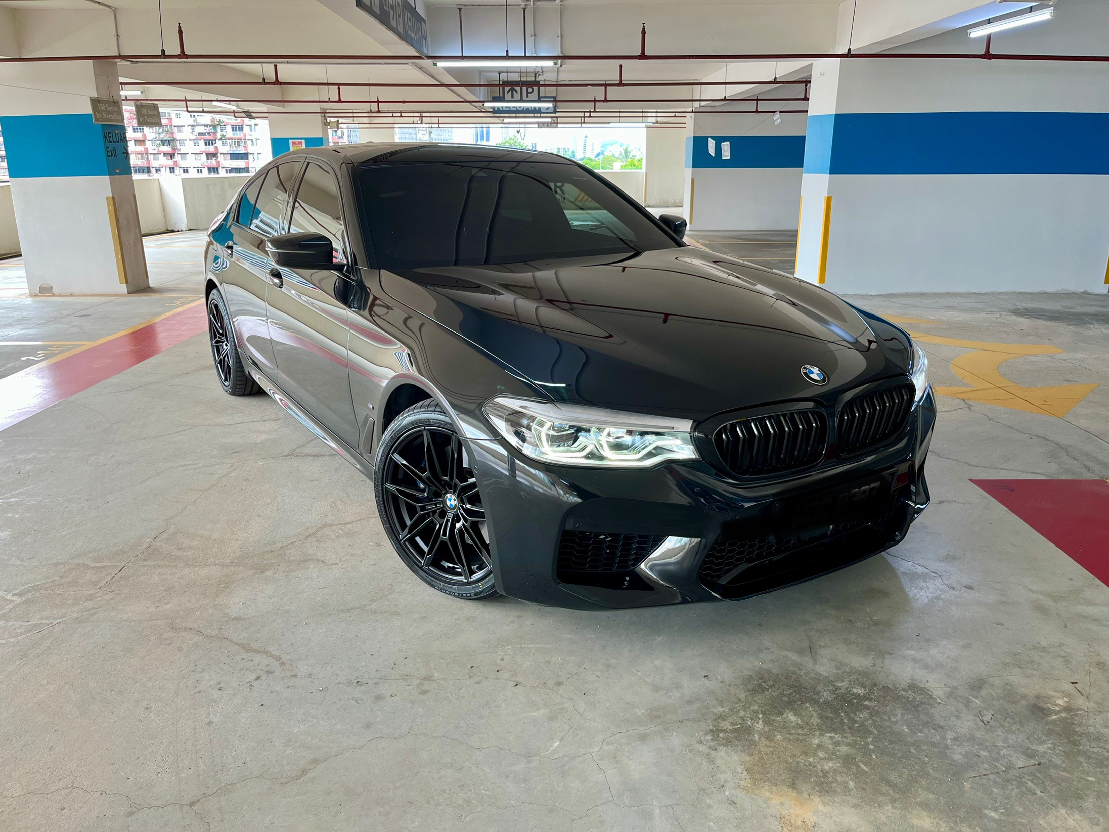 2019 BMW 530e M5 Kit Luxury Performance Sedan for rent in Kuala Lumpur